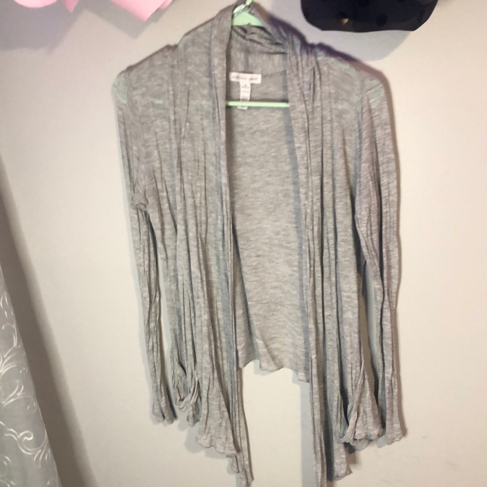 Grey sweater.